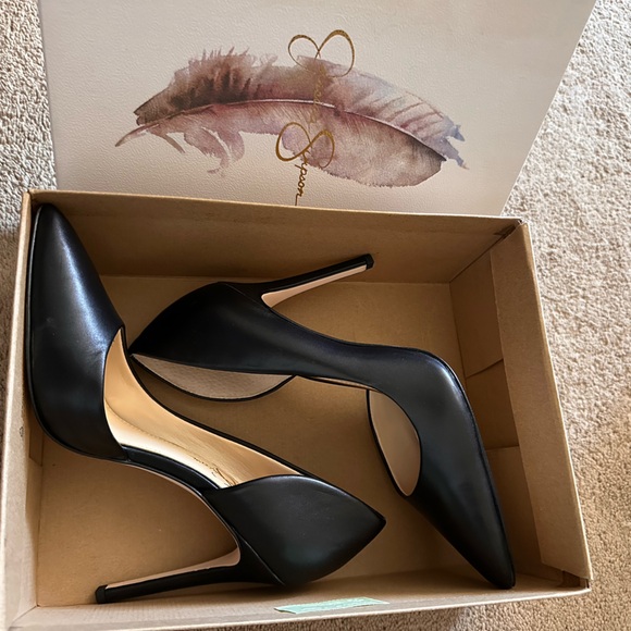 Jessica Simpson Shoes - Women's Black Pointed Toe Stiletto Pumps